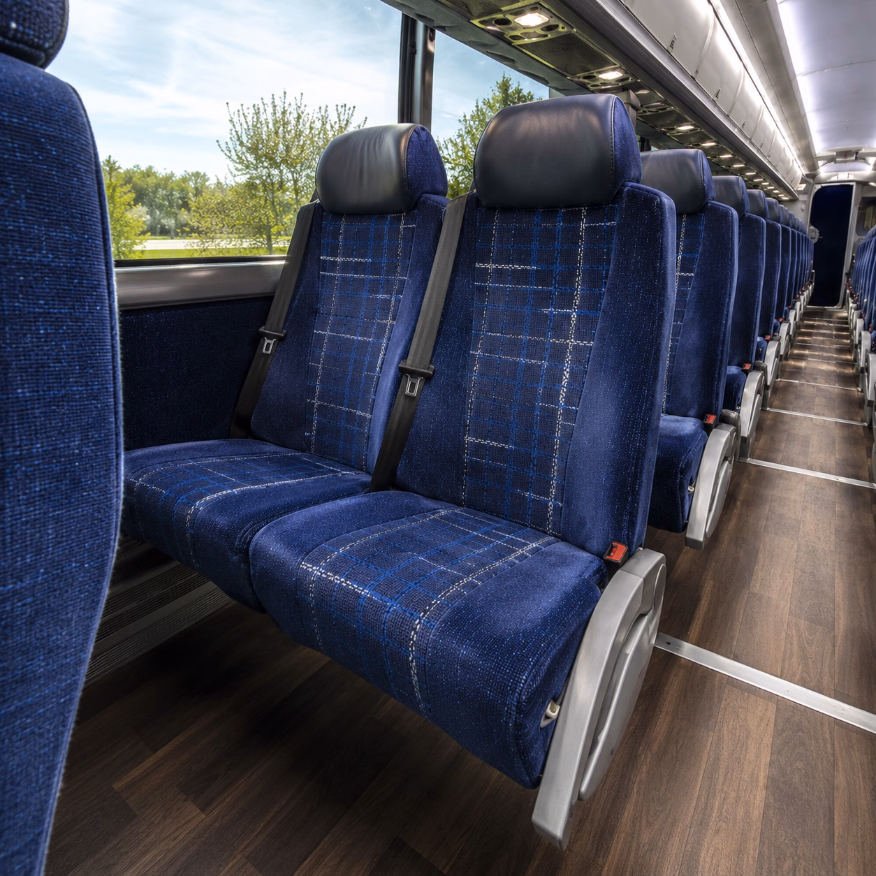 charter buses to the uccu center in orem for every show night